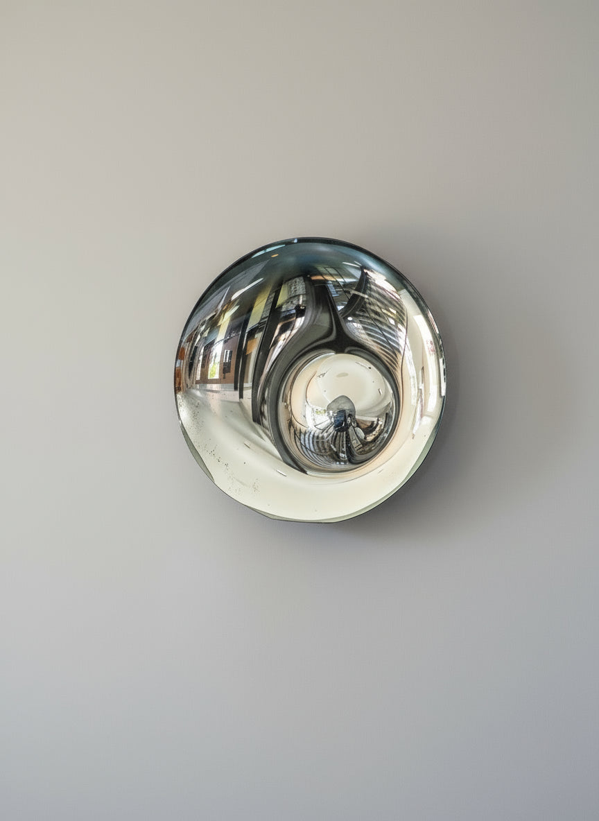 Round wall mirror
