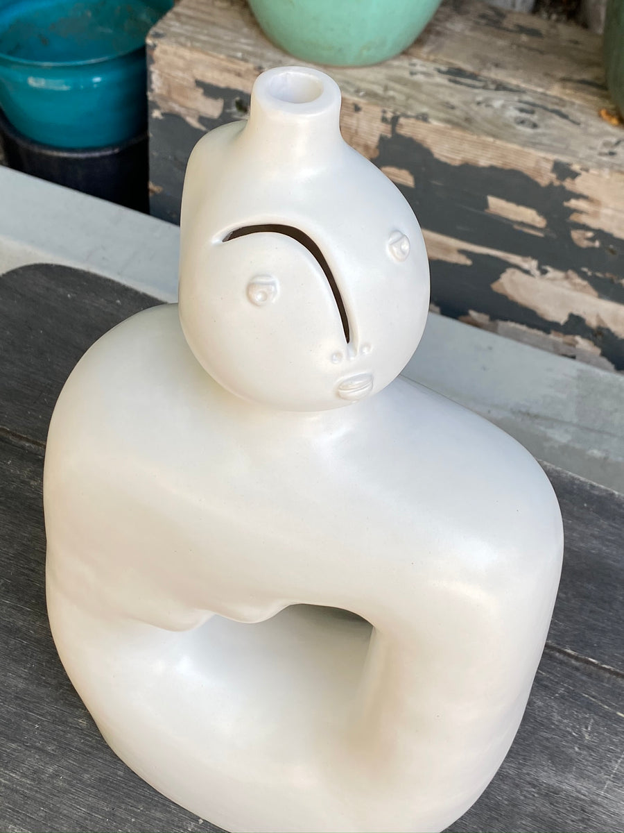 Leclaireur Los Angeles - Dalo | Medium White Ceramic Sculpture - Dalo