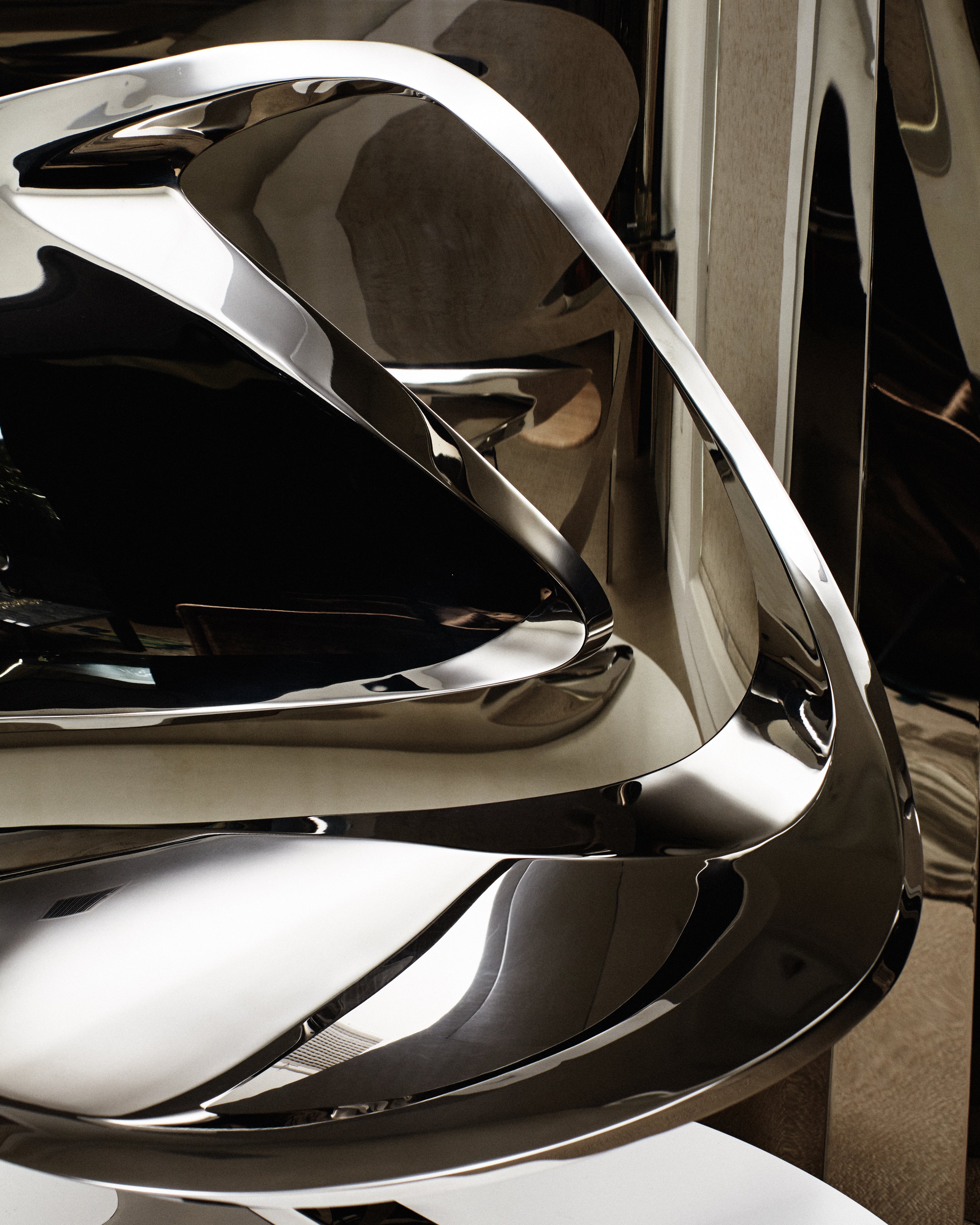 Zaha Hadid Z Chair & Leclaireur Los Angeles