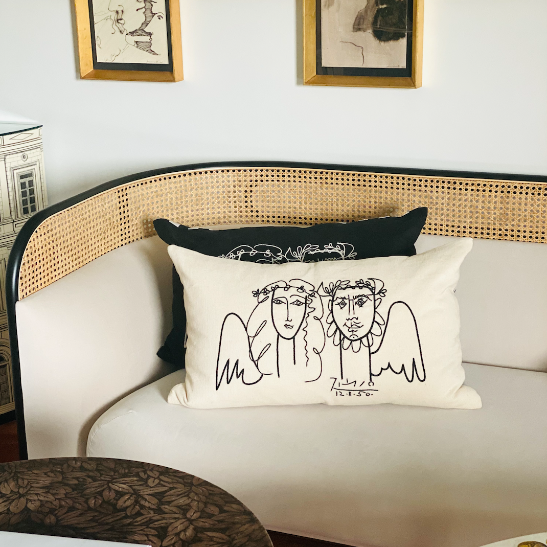 Leclaireur Los Angeles - Bernal’s Picasso Cushion in White Cotton - Leclaireur Los Angeles