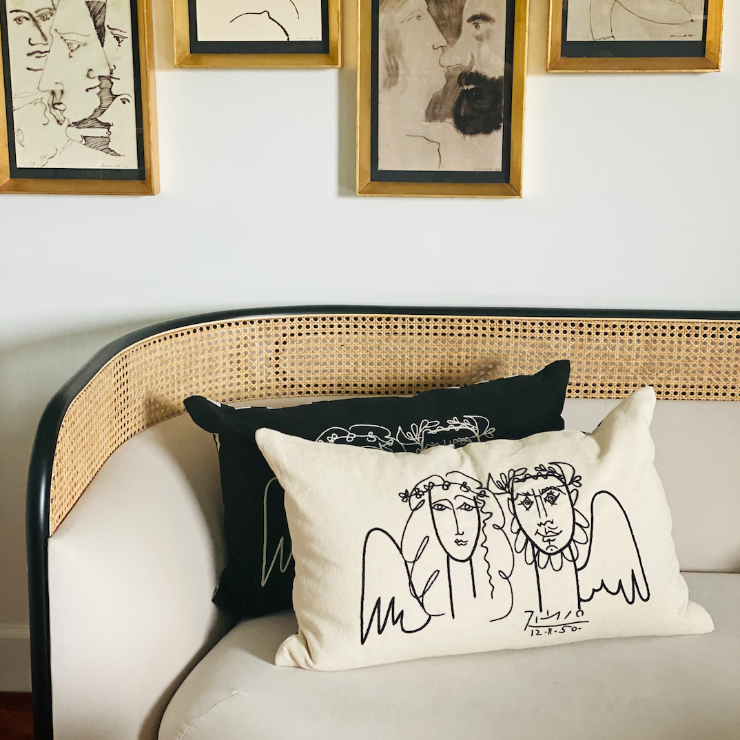 Leclaireur Los Angeles - Bernal’s Picasso Cushion in White Cotton - Leclaireur Los Angeles